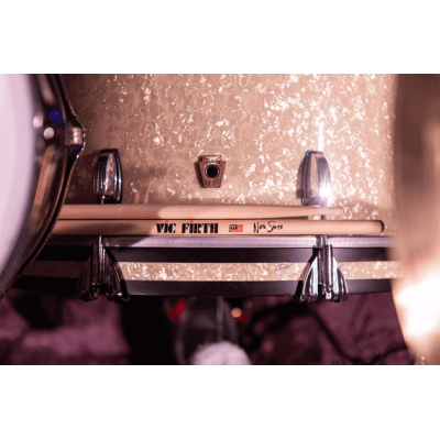 Signature Nate Smith