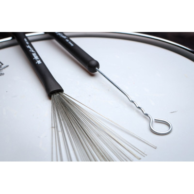 Signature Russ Miller