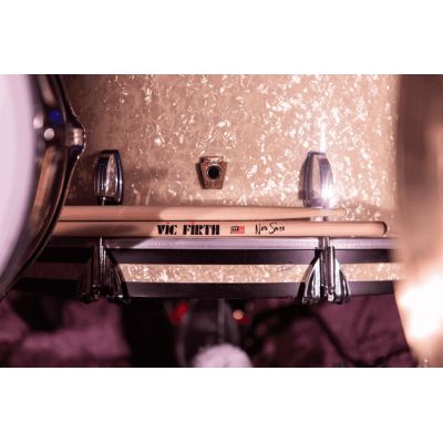 Signature Nate Smith