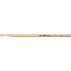 Signature Tom Aungst indoor